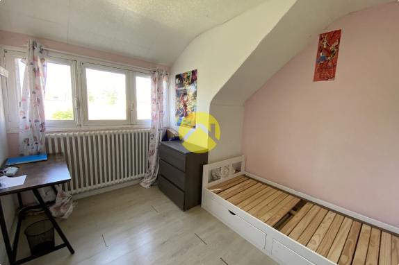 GRANDE MAISON PROCHE DE TOUT