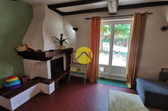 Belle maison en pierre 