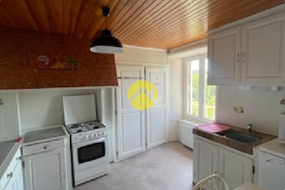IMMEUBLE EN RAPPORT