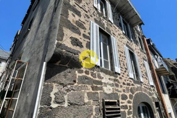 IMMEUBLE EN RAPPORT