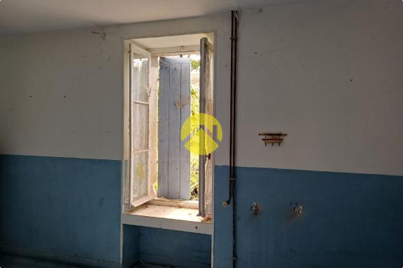 MAISON 85 M2 avec TERRAIN 2035 M2