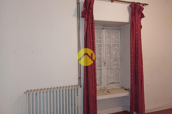 MAISON 85 M2 avec TERRAIN 2035 M2