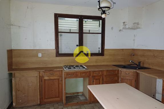 MAISON 85 M2 avec TERRAIN 2035 M2