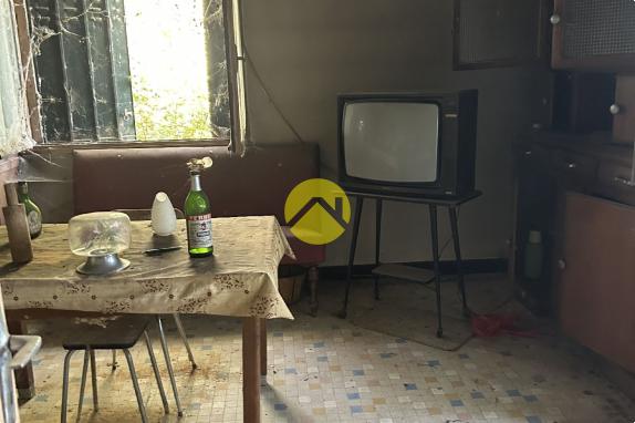 maison a restaurer totalement