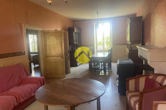 MAISON DE MAITRE PLEINE DE CHARME