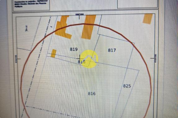Terrain constructible de 2505 m²
