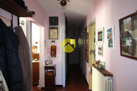 Proche tous commerces