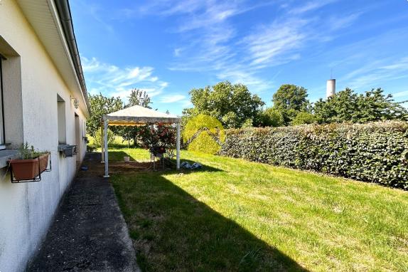 PAVILLON 3HA ET DEPENDANCES
