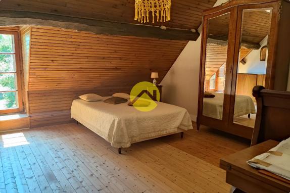 19683m² de terrain attenant...
