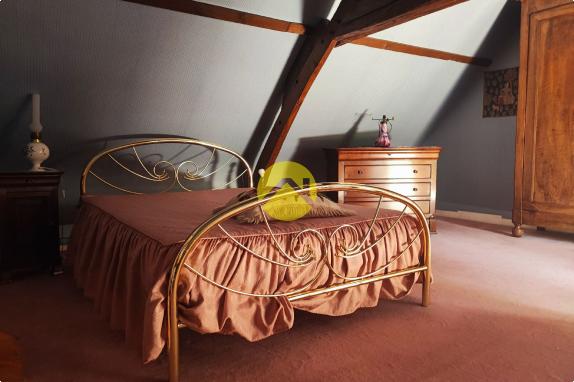 19683m² de terrain attenant...