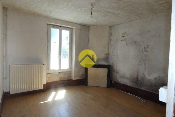 MAISON A RENOVER
