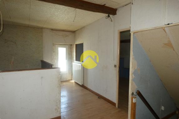 MAISON A RENOVER