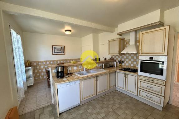 VILLA FAMILIALE