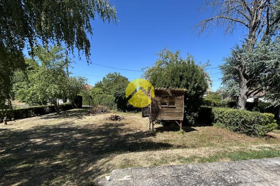 VILLA FAMILIALE