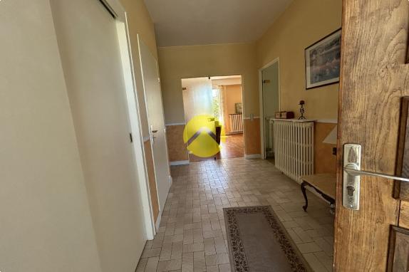VILLA FAMILIALE