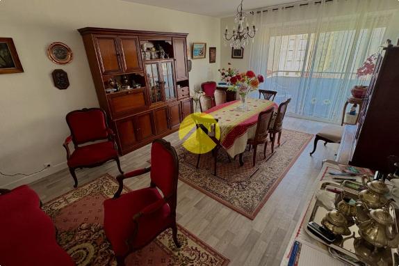 APPARTEMENT AVEC BALCON