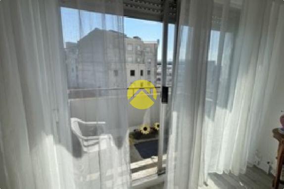 APPARTEMENT AVEC BALCON