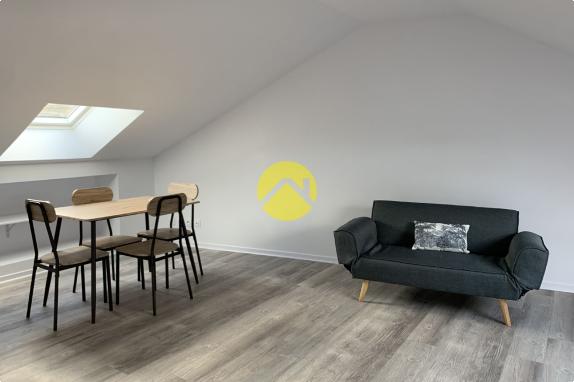 immeuble avec appartements et local