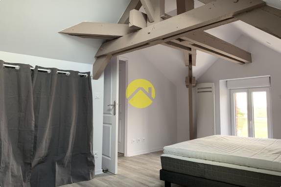 immeuble avec appartements et local