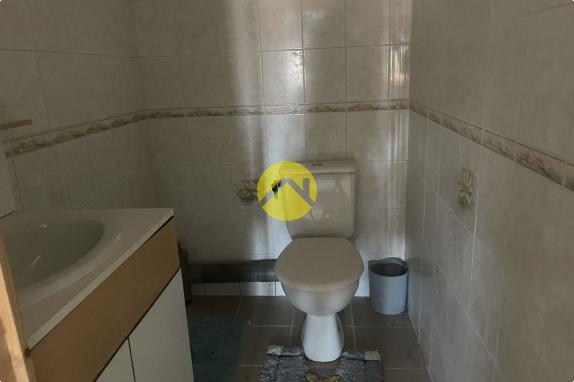 MAISON CLES EN MAIN