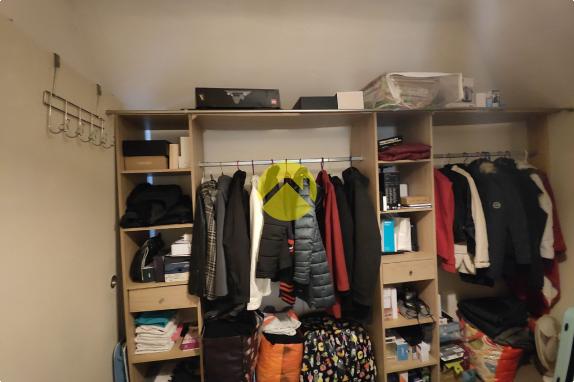 PAVILLON SUR SOUS-SOL T7 150 m² 