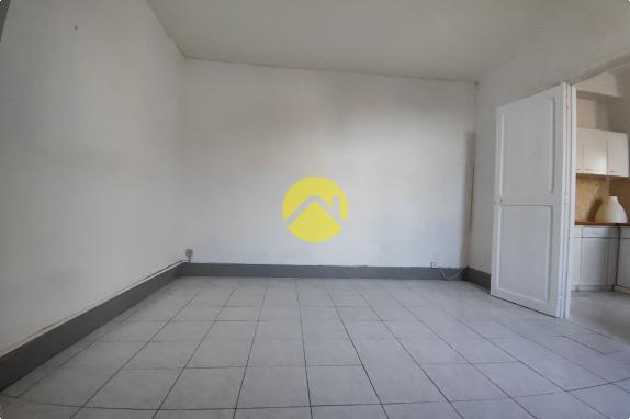 MAISON + STUDIO