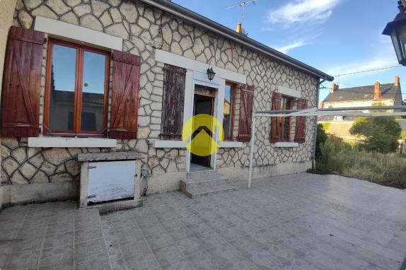 MAISON + STUDIO