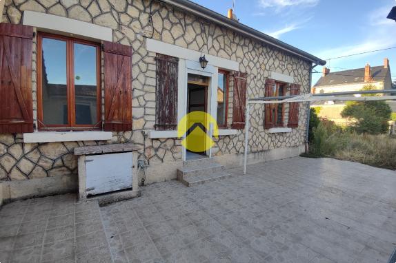 MAISON + STUDIO