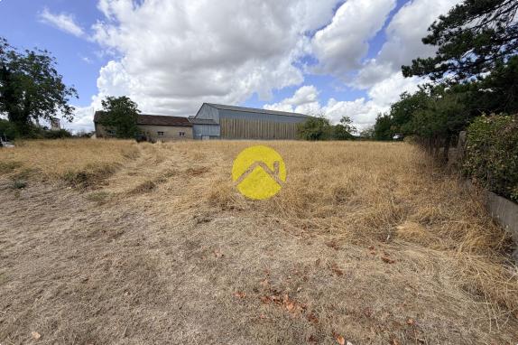 Terrain constructible 4190 m²