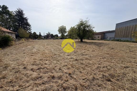 Terrain constructible 4190 m²