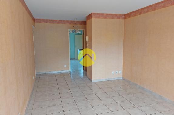 APPARTEMENT PROCHE CENTRE VILLE