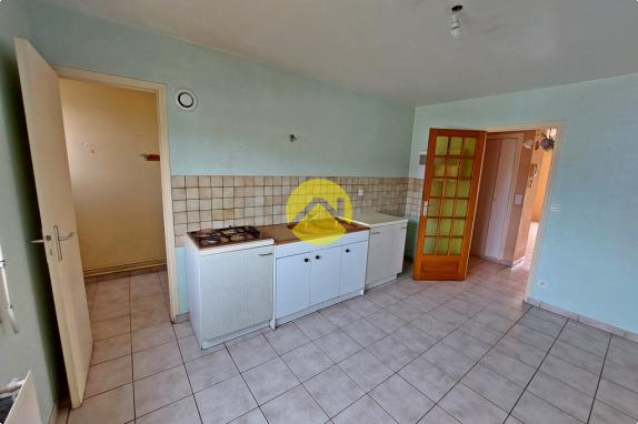 APPARTEMENT PROCHE CENTRE VILLE