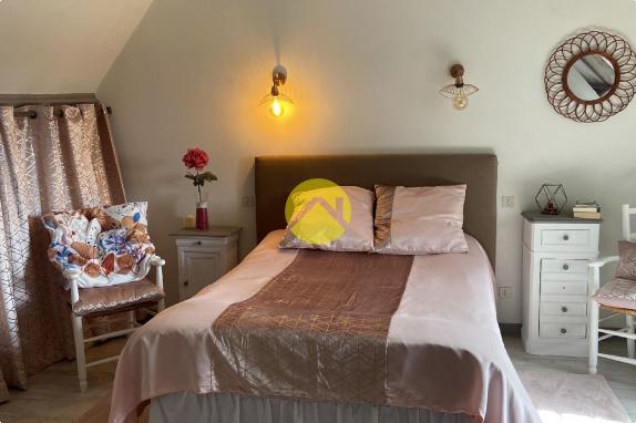 Belle maison en pierre