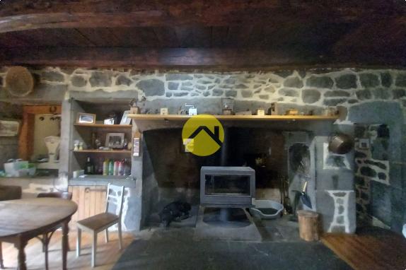 CORPS DE FERME