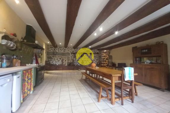 CORPS DE FERME