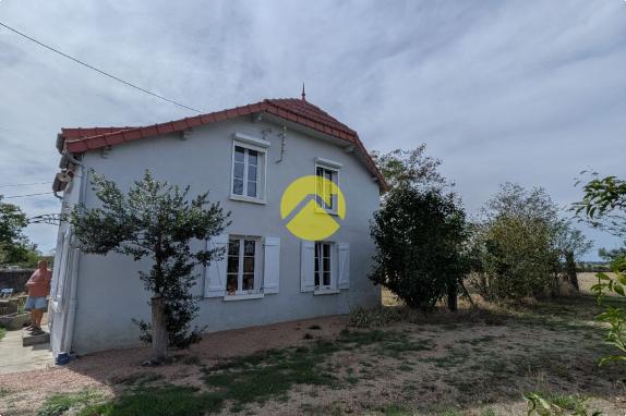 Maison 146 m² sur 13000 m² terrain