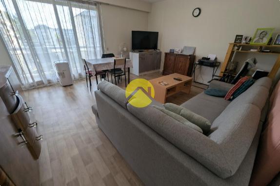 Appartement / Immeuble Bourges, 2 pièces à vendre