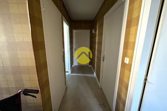 PAVILLON SUR SOUS-SOL AMENAGE