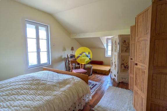 Maison 146 m² sur 13000 m² terrain