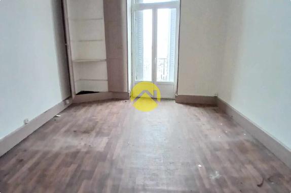 Local commercial + Duplex T5
