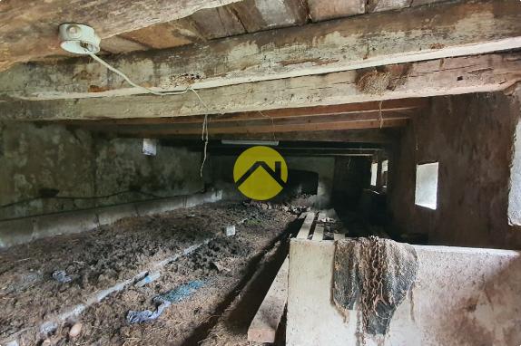 Grange à rénover – Beau projet 