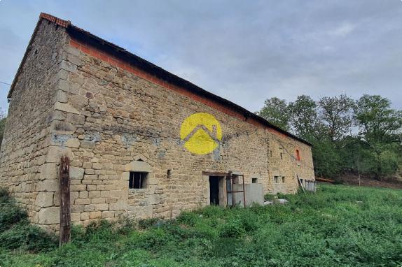 Grange à rénover – Beau projet 