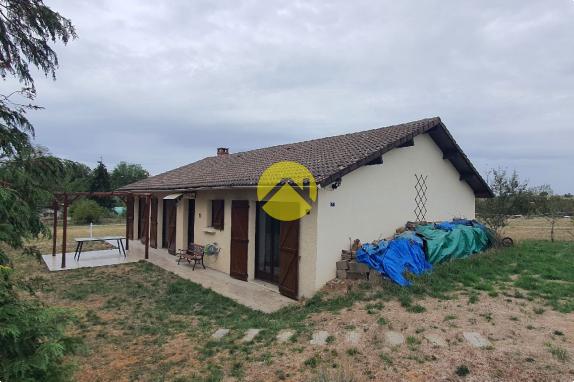 La campagne, le calme, chez vous