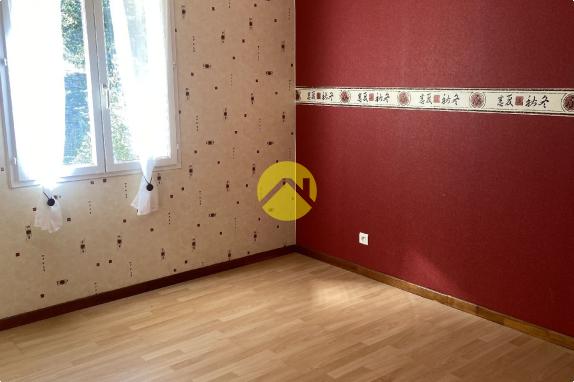 Joli plain-pied dans un village