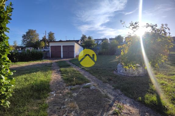 PROCHE CENTRE 3CH TERRAIN 1500M²