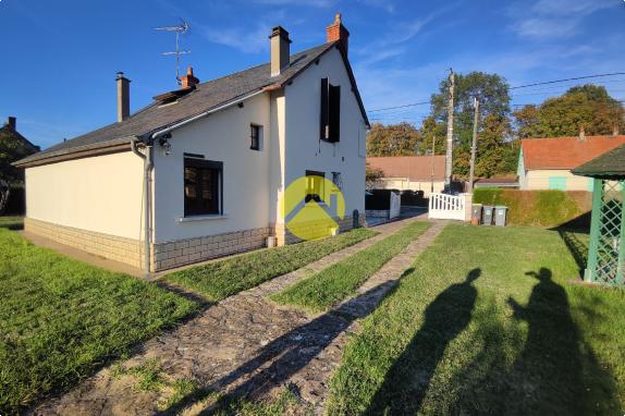 PROCHE CENTRE 3CH TERRAIN 1500M²