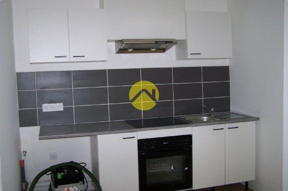 MAISON DE VILLAGE RENOVEE