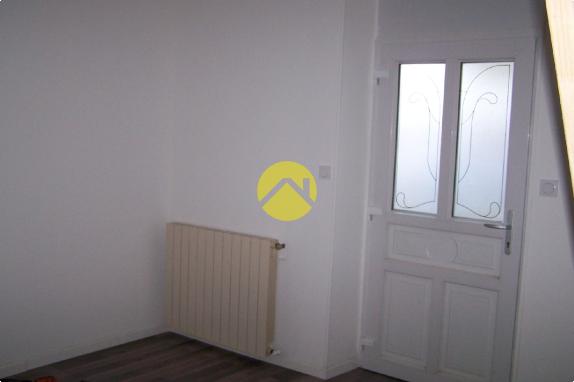 MAISON DE VILLAGE RENOVEE