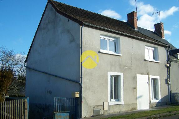 MAISON DE VILLAGE RENOVEE