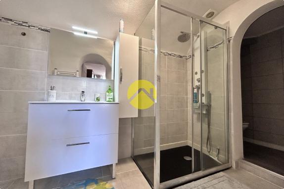 Immeuble 3 appartements